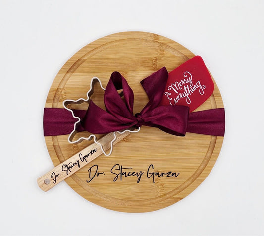 Personalized Holiday Gift Set – Round Bamboo Board